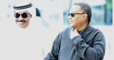 محمد عبده يصل للكويت وعبد الله الرويشد يستقبله.. اعرف التفاصيل