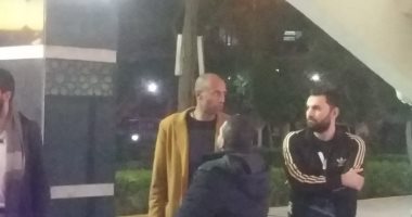 فيديو وصور.. نجوم الكرة الطائرة يقدمون واجب العزاء لـ عبد الله عبد السلام
