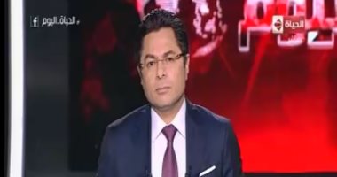 خالد أبو بكر عن المشهد الفرنسى: معركة بين "الشارع وماكرون".. والشرطة عاجزة
