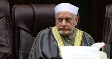 أحمد عمر هاشم لـ"من مصر": بداية التكبير بعد الصلوات الخمس من صباح يوم عرفة