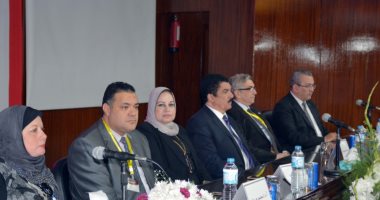 محافظ القليوبية فى المؤتمر الأول بطب بنها: المخدرات سلسلة لا تنتهى وعلينا مواجهتها