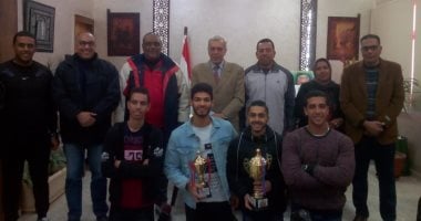 مدير تعليم القليوبية يكرم الفائزين ببطولة المدارس الرياضية لألعاب القوى