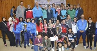 صور .. إقامة مهرجان اللقاء الرياضي الأول للدراجات لشباب الجامعات والمدارس