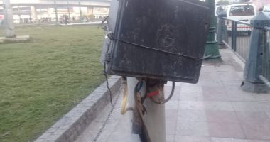 قارئ يحذر من كابل كهرباء عاريا بميدان رمسيس ناحية الفجالة