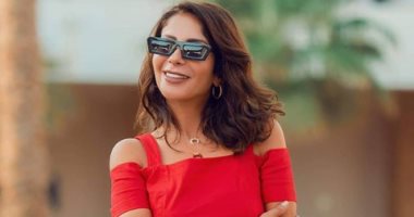 منى زكى بعيدة عن "العارف" لـ أحمد عز.. اعرف السبب