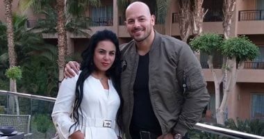 لأول مرة.. الفنان أحمد التهامى يشارك متابعيه بصورة زوجته عبر "انستجرام"