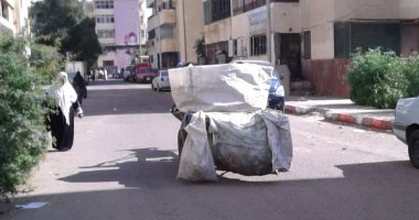 صور.. تفاقم أزمة النباشين بأسوان.. والأهالى: الحل فى تشغيل مصانع القمامة