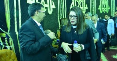صور.. شريهان أبو الحسن ومحمد السويدى يصلان عزاء الكاتب الراحل إبراهيم سعدة