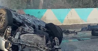 نجاة قائد سيارة من الموت بعد تفحمها بمدينة ناصر شمال بنى سويف 