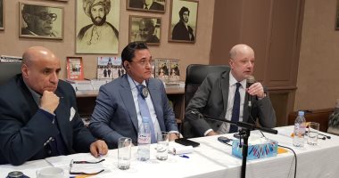 النائب عبد الرحيم على من باريس: أخشى وصول الجماعات الإسلامية للحكم بفرنسا.. مدير مركز الشرق الأوسط: مصر أنقذت العالم من دمار حقيقى.. ووزير فرنسى سابق: السيسي قام بإصلاحات اقتصادية صعبة ولكنها ضرورية
