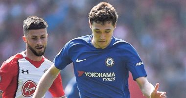 3 ملايين يورو تقرب برشلونة من مدافع تشيلسى
