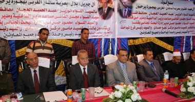 صور.. محافظ قنا :إنهاء 102 خصومة ثأرية خلال اربع سنوات ونعمل لنبذ العنف