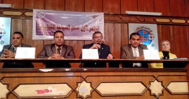 رئيس جامعة بنها: السياحة التعليمية مصدر مهم من مصادر الدخل القومى