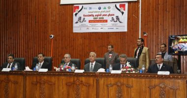 صور.. محافظ المنوفية يكرم الطلاب الفائزين بمعرض العلوم والهندسة "ISEF 2019"