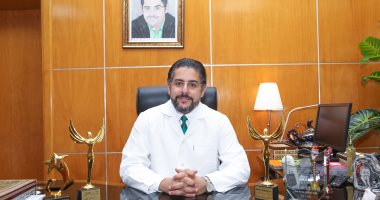 تصغير الثدى.. دكتور وائل غانم يوضح خطوات إجراء العملية فى 4 ساعات