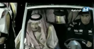 شاهد.. الملك سلمان يشارك فى افتتاح مهرجان الجنادرية للتراث والثقافة