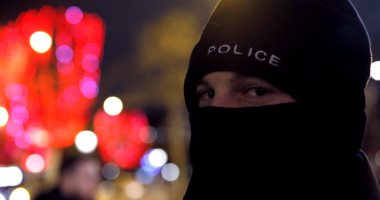 عناصر أمن فرنسية يتظاهرون تحت شعار "شرطى غاضب" للمطالبة بتحسين أوضاعهم