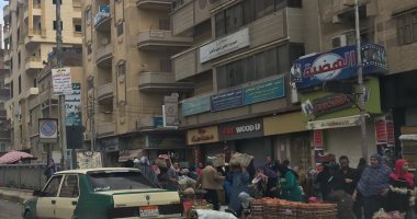 قارئ يشكو من الفوضى المرورية فى مدخل مدينة كفر الدوار بمحافظة البحيرة