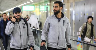 شاهد.. لاعبو الأهلي قبل مغادرتهم إلى أديس أبابا استعدادا لمواجهة جيما