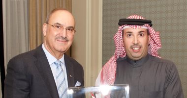 سفير البحرين بالقاهرة يقيم حفل تكريم لنظيره العراقى بمناسبة انتهاء فترة عمله