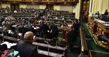 باحث لمتدربى البرلمان الأفريقى: لدينا نظام لإثابة العاملين وتشجيعهم 
