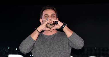 غدًا.. محمد رشاد يطرح أحدث كليباته الغنائية "دلع"