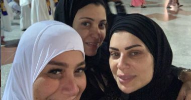 أحلى مكان لتجمع الأحبة.. شاهد الإعلامية بسمة وهبة تؤدى مناسك العمرة