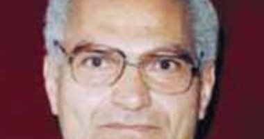 بعد حصوله على جائزة رفاعة الطهطاوى.. تعرف على المترجم شوقى جلال