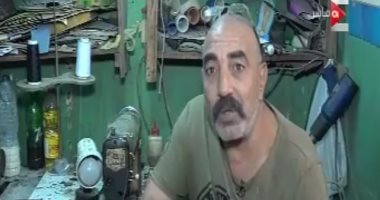 فيديو.. "كل يوم" يعرض تقريراً لصانع أحذية المعاقين
