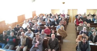 وكيل تعليم دمياط لقيادات التعليم الفنى: أطالبكم بإعادة هيبة وكرامة المعلم داخل المدارس الفنية