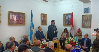 محافظ دمياط تزور كنيسة الروم الأرثوذكس للتهنئة بأعياد الميلاد
