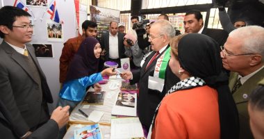 عثمان الخشت: من أهداف الجامعة الانفتاح على ثقافات الشعوب الأخرى.. صور