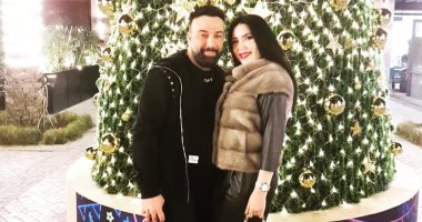 صورة.. عبير صبرى تحتفل مع زوجها بـ"الكريسماس" 