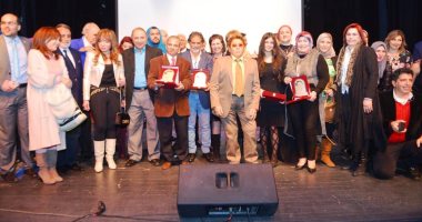 صور.. افتتاح ملتقى أطفال السينما المصرية بالسلام الوطنى " تحديث"