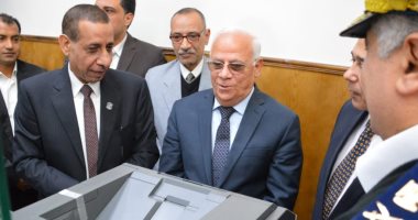 صور.. محافظ بورسعيد يفتتح مكتب سجل مدنى العرب