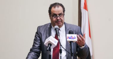 تقرير: "أنسنة" التكنولوجيا ضرورة حتى يسيطر الإنسان عليها