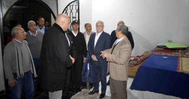 صور.. محافظ الأقصر يتفقد عددا من المشروعات بمدينة الطود ويستمع لمشكلات المواطنين