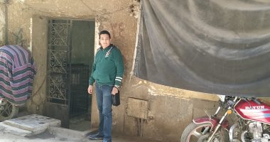 صور.. تفاصيل مقتل "الحرش" على يد ابن زوج شقيقته بدار السلام.. شهود: مهتز نفسيا وطعنه أمام شقته بعد خروجهما من المسجد.. ويؤكدون: زوجته انفصلت عنه بعدما اعتدى عليها والضحية توفى بعد 3 أيام من دخوله المستشفى