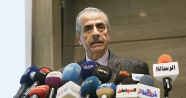 رئيس المركزى للتعبئة العامة والإحصاء يكشف تراجع معدلات الفقر إلى 29%