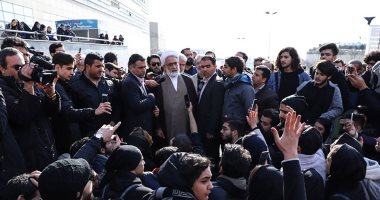 فيديو.. احتجاج طلابى فى جامعة بإيران ضد مستشار "خامنئى" لليوم الثانى