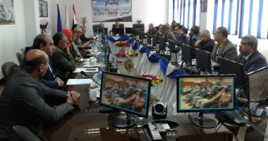 مجلس جامعة أسوان يوافق على إنشاء مركز أبحاث للطاقة