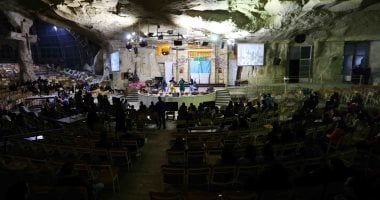 احتفالات الأقباط بالعام الجديد بدير الأنبا سمعان الخراز بالمقطم