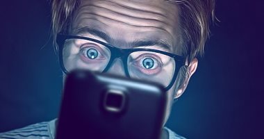 الهاتف الذكى مصدر الأخبار لنحو ثلثى الأمريكيين