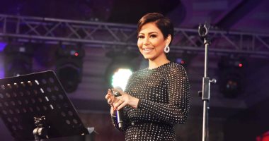 تأجيل محاكمة شيرين عبد الوهاب بتهمة سب وقذف المنتج محمد الشاعر لـ2 مارس
