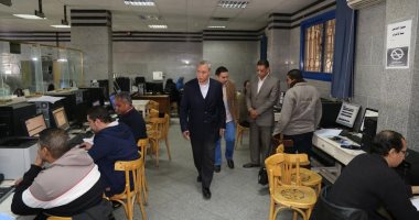 صور.. محافظ قنا: وحدة استرداد أملاك الدولة تلقت 74 ألف طلب تقنين