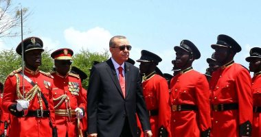 الديكتاتور التركى يتوغل بالقارة السمراء لنهب ثرواتها.. أنقرة تعزز نفوذها فى إفريقيا من بوابة الاقتصاد.. توقيع اتفاقيات تجارية مع 46 بلدا إفريقيا لاستغلال مواردها.. والخطوط الجوية التركية تسير رحلات إلى 35 دولة
