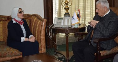 رئيس "الأعلى للإعلام" يستقبل وزيرة الصحة.. ويؤكد: ندعم حملة 100 مليون صحة