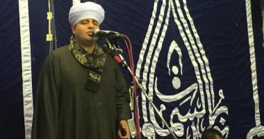 محمد التهامى يبدأ حفلته بالليلة اليتيمة لقدوم رأس الحسين