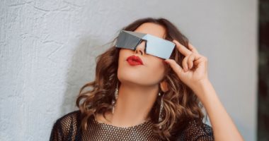 شاهد .. جلسة التصوير الأولى للديفا سميرة سعيد فى 2019