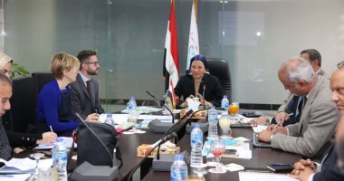 البيئة تعقد الاجتماع الثانى للجنة تسيير برنامج التحكم فى التلوث الصناعى